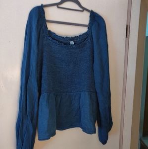 NWT Square Neck Shirred Top